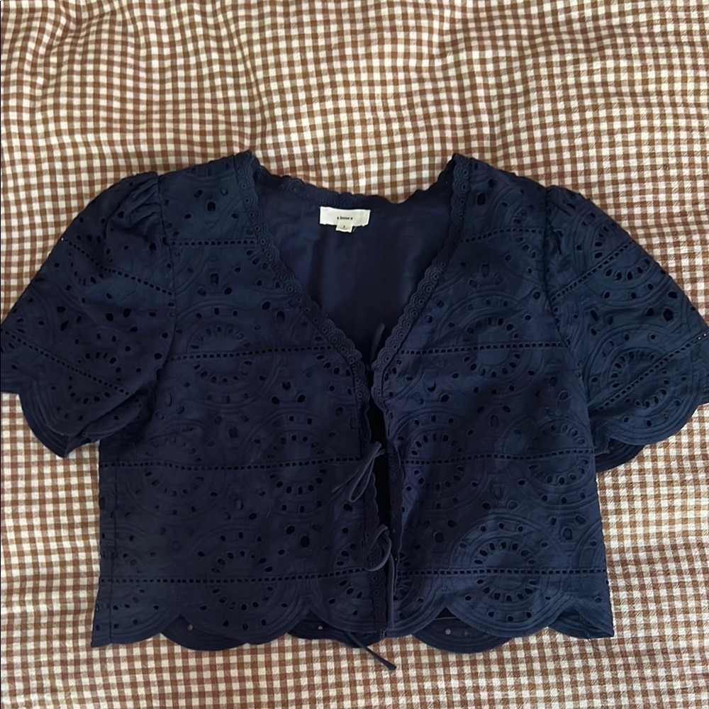 Cropped Navy Eyelet Short Sleeve Top